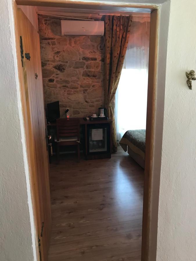 Foca Antik Otel Экстерьер фото